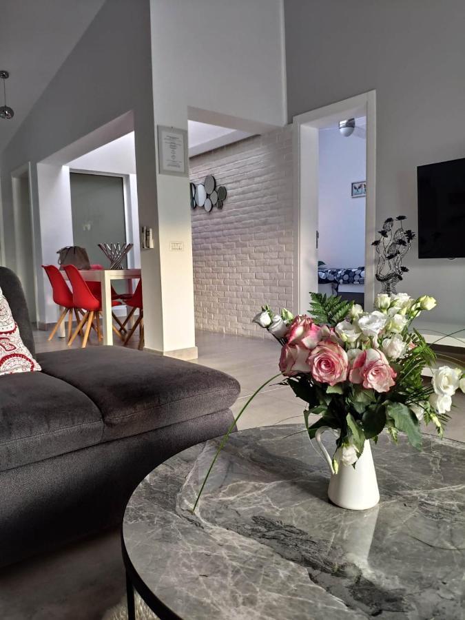 アデヘLuxury Townhouseアパートメント エクステリア 写真
